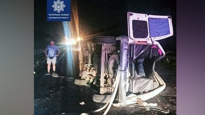 На Житомирщині зіштовхнулися два легковики – постраждала дитина На Житомирщині зіштовхнулися два легковики – постраждала дитина