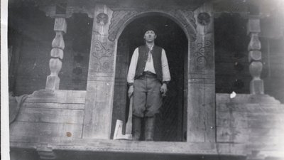 Син будівничого Михайло Мадиняк Син будівничого Михайло Мадиняк