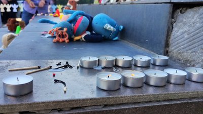 В Ужгороді провели акцію "Реквієм за дитячою мрією"