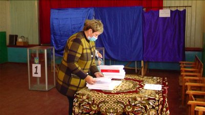 Виборчі дільниці Вінниччини забезпечують засобами захисту