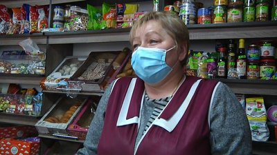 Надія Дудич працює продавчинею. Переїхала з Житомира Надія Дудич працює продавчинею. Переїхала з Житомира