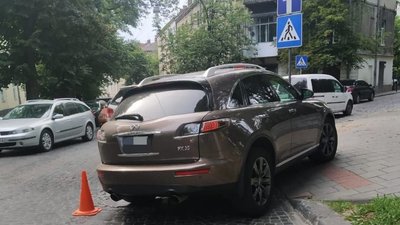 Авто водія, який спричинив ДТП на Лисенка Авто водія, який спричинив ДТП на Лисенка