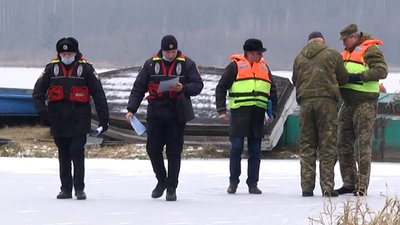 Аби запобігти трагічним випадкам на льоду, рятувальники Житомирщини проводять профілактичні рейди Аби запобігти трагічним випадкам на льоду, рятувальники Житомирщини проводять профілактичні рейди