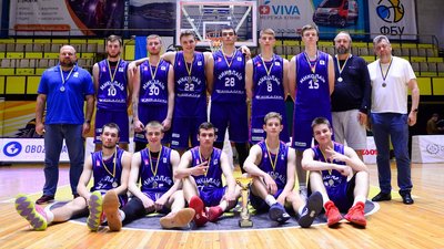 Миколаївський клуб "МБК-2-Ніко" став срібним призером Молодіжної ліги з баскетболу