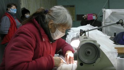 Багатодітна херсонка заявила про порушення прав людини на підприємстві товариства глугих