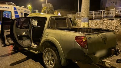 Наїхав на припарковані автомобілі: внаслідок ДТП у Харкові загинув водій, ще одного шпиталізували