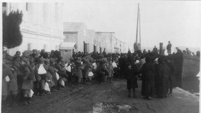 "Цілий рік лилися ріки нашої крові" – Арусяк Тадевосян про геноцид вірмен "Цілий рік лилися ріки нашої крові" – Арусяк Тадевосян про геноцид вірмен