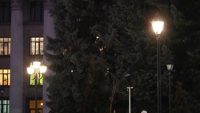 Як запалюють ліхтарі у Житомирі та чому деякі провулки міста неосвітлені