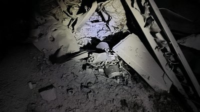 Працівник Укрзалізниці зазнав осколкових поранень під час відновлення інфраструктури