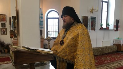 «Я хворів COVID і іншим не раджу цього»: історія вакцинованого священника з Полтавщини Іоана Луценка