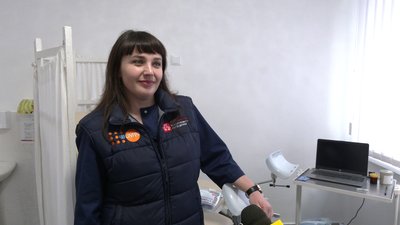Як працює мобільна бригада лікарів на Рівненщині Як працює мобільна бригада лікарів на Рівненщині