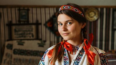На Івано-Франківщині відбудеться онлайн-показ покутського вбрання