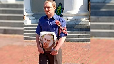 На Чернігівщині попрощалися із трьома бійцями На Чернігівщині попрощалися із трьома бійцями