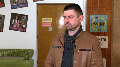 Збирають гроші на дрони: у Рівному учні покажуть благодійну виставу Збирають гроші на дрони: у Рівному учні покажуть благодійну виставу