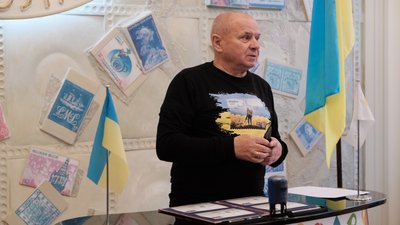 У Чернівцях вперше погасили марку "Русскій воєнний корабль, іді…!"