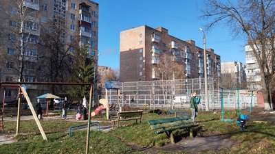 У Полтаві капітально відремонтують два спортивні майданчики