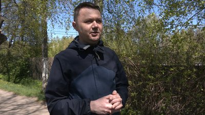 Епідеміологи у Луцьку розпочали забір кліщів. 30% із них – небезпечні для людей і тварин Епідеміологи у Луцьку розпочали забір кліщів. 30% із них – небезпечні для людей і тварин