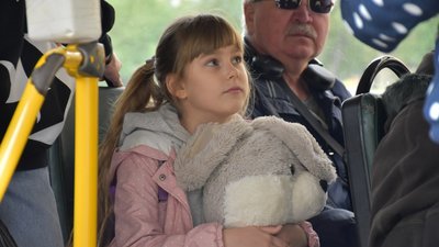 З Курахівської громади евакуаційними автобусами виїхали близько 6000 жителів та ВПО