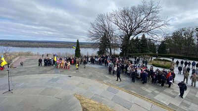 На Черкащині вшанували пам'ять Тараса Шевченка На Черкащині вшанували пам'ять Тараса Шевченка