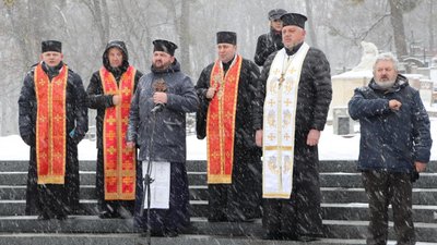 Пам'ятні заходи на Личаківському кладовищі Пам'ятні заходи на Личаківському кладовищі