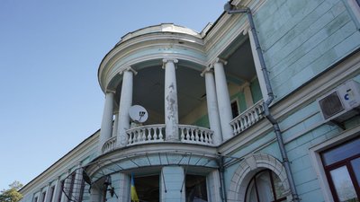 Червоний корпус, музеї, "Український дім": будівлі яких культурних інституцій пошкодили російські ракети. Фоторепортаж