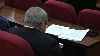 На Івано-Франківщині голові Бурштинської громади Василю Андрієшину депутати висловили недовіру: яка причина На Івано-Франківщині голові Бурштинської громади Василю Андрієшину депутати висловили недовіру: яка причина