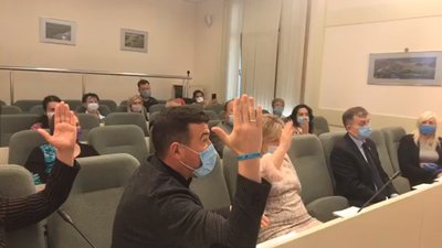 Фактично є, але не на балансі: Харківська облрада шукає закуплене медобладнання