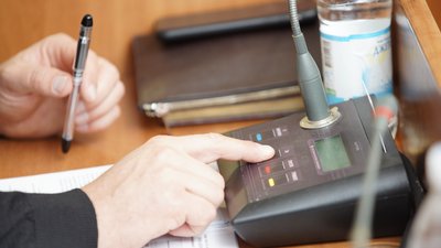 Міська влада виділила кошти для купівлі спецобладнання для офіцерів громади та медиків