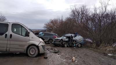 У Тернополі на вулиці Об'їзній сталися одночасно дві ДТП У Тернополі на вулиці Об'їзній сталися одночасно дві ДТП