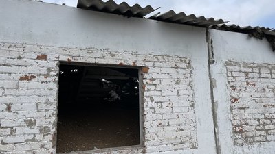 Пошкодження у трьох громадах: за добу армія РФ обстріляла 60 населених пунктів Сумщини