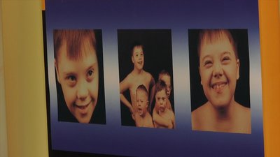 "Світло в тобі": в Миколаєві відкрилась виставка, присвячена дітям із синдромом Дауна "Світло в тобі": в Миколаєві відкрилась виставка, присвячена дітям із синдромом Дауна