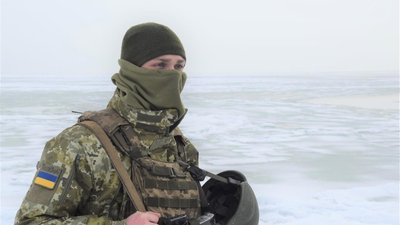 Вперше побачив доньку у півроку: історія прикордонника, який пережив полон в Оленівці та служить в Одесі