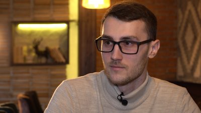 «Вакцинація – це вихід»: полтавець Максим Колесников із цукровим діабетом щепився від COVID-19 «Вакцинація – це вихід»: полтавець Максим Колесников із цукровим діабетом щепився від COVID-19
