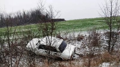 На Вінниччині чоловік викрав за ніч дві автівки