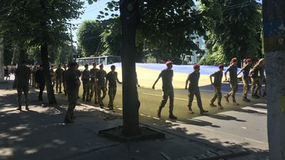Житомиряни пройшлися вулицями міста патріотичною ходою "Твоя громадянська свідомість" Житомиряни пройшлися вулицями міста патріотичною ходою "Твоя громадянська свідомість"