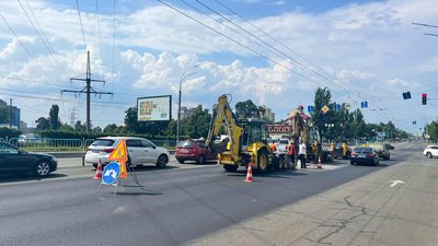 У Києві влаштують захисне покриття, яке продовжить термін експлуатації дороги на 5-7 років