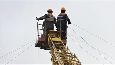 Обстріли та стабілізаційні відключення. ДТЕК Донеччини повідомив про ситуацію з електрикою в регіоні