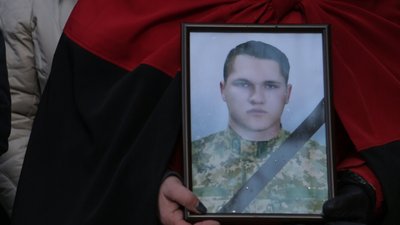 Напад Росії на Україну: Вінниччина попрощалася із загиблими у війні Напад Росії на Україну: Вінниччина попрощалася із загиблими у війні