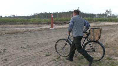 Як жителі рівненського прикордоння у Білорусь по ягоди ходять. СУСПІЛЬНЕ | ВІДЕОНОВИНИ