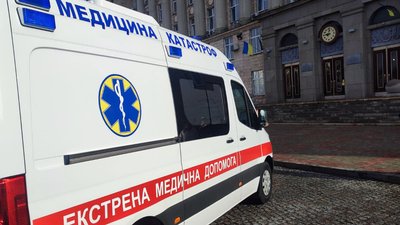 Для допомоги на деокупованих територіях: черкаські медики отримали 9 автівок Для допомоги на деокупованих територіях: черкаські медики отримали 9 автівок