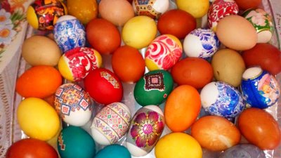 Передадуть військовим і дітям. У міському перинатальному центрі відкрили їстівну виставку