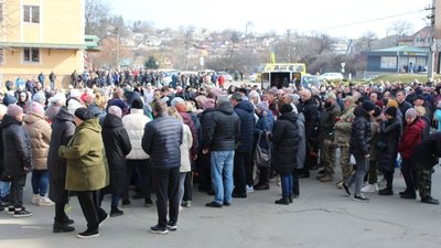 Був бойовим медиком: на Черкащині поховали військового Був бойовим медиком: на Черкащині поховали військового