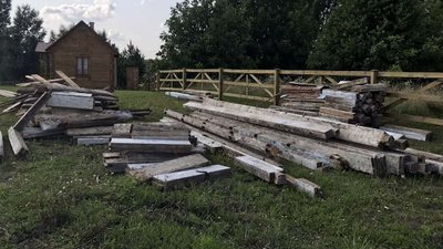 У скансені на Рівненщині зі столітньої хати збудують садибу заможного селянина У скансені на Рівненщині зі столітньої хати збудують садибу заможного селянина