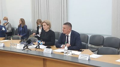 У Херсоні кримчани зустрічались із віцепрем'єркою: що вирішили У Херсоні кримчани зустрічались із віцепрем'єркою: що вирішили