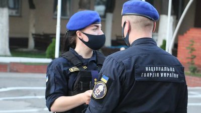 В Одесі патрульну службу вперше в Україні очолила жінка В Одесі патрульну службу вперше в Україні очолила жінка