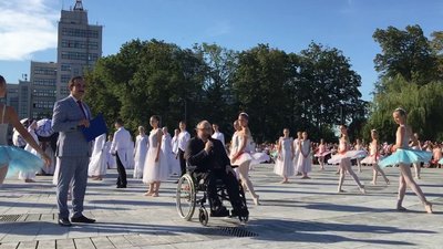 "Вже неважливо": Терехов каже, що є кілька версій, де Кернес міг заразитись COVID-19
