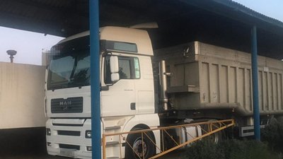 На Вінниччині затримали водія, який намагався викрасти 23 тони пшениці