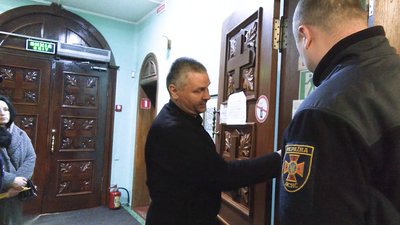 Чи дотримуються правил пожежної безпеки у церквах на Черкащині