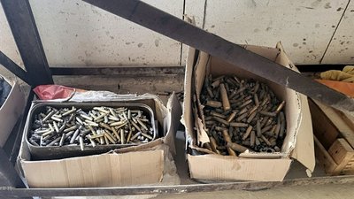 Підпільно виробляв та продавав патрони: у Запоріжжі повідомили про підозру чоловіку Підпільно виробляв та продавав патрони: у Запоріжжі повідомили про підозру чоловіку
