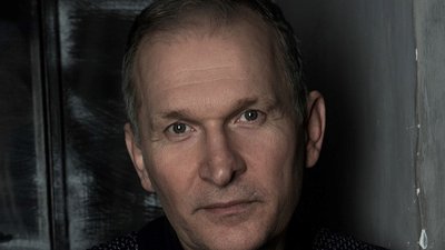 В СБУ підтвердили, що скасували заборону на в'їзд актору зі "Сватів"